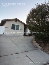 9445 Hornbuckle Dr in Santee, CA - Foto de edificio - Building Photo