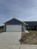 101 W Ida Ln in Lincoln, NE - Building Photo
