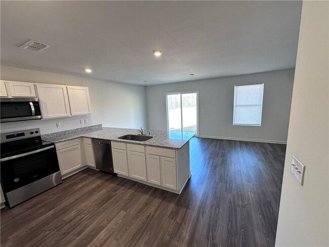 536 Pemberton St in Euharlee, GA - Building Photo - Building Photo