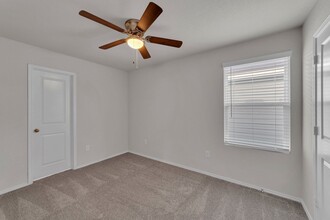 7356 Misty Ridge Dr in Converse, TX - Building Photo - Building Photo