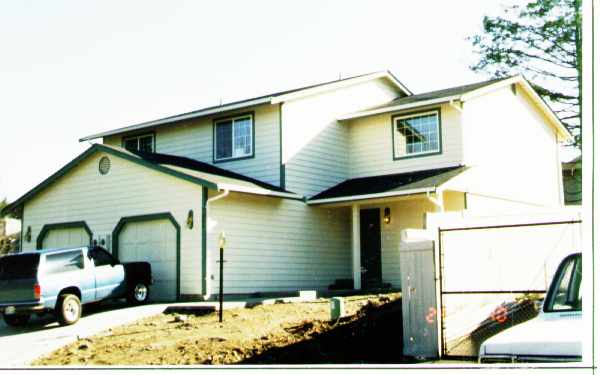 7202 30th St. Ct W in Fircrest, WA - Building Photo