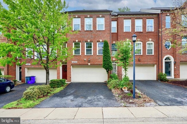 property at 1639 Whitehall Dr