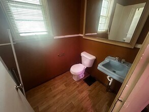 2917 Locust St in St. Joseph, MO - Building Photo - Building Photo