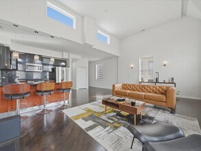 4115 S Drexel Blvd, Unit 3F in Chicago, IL - Building Photo - Building Photo