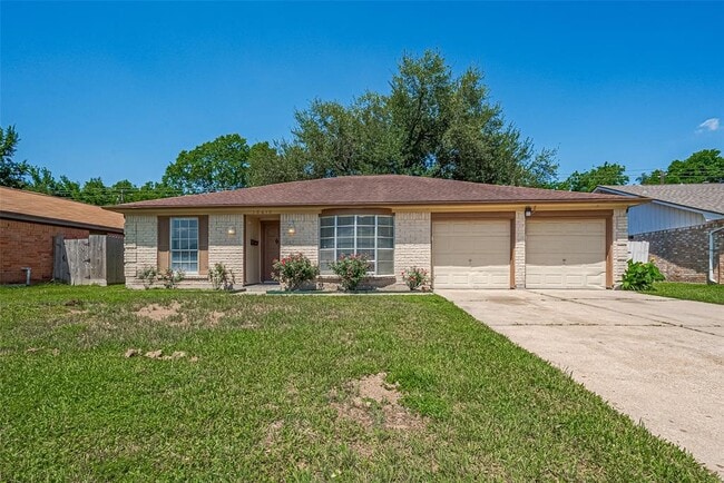 property at 10610 Plainfield St