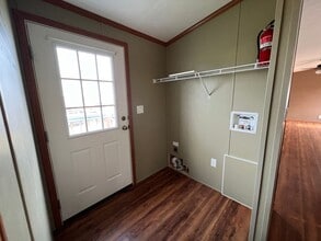 1046 Aiken Rd in Helena, MT - Building Photo - Building Photo