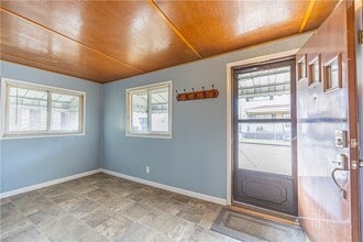 302 Bridge St in Tarentum, PA - Foto de edificio - Building Photo