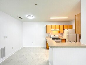6524 Swissco Dr in Orlando, FL - Building Photo - Building Photo