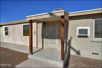 103 Helms Rd in El Paso, TX - Building Photo - Building Photo