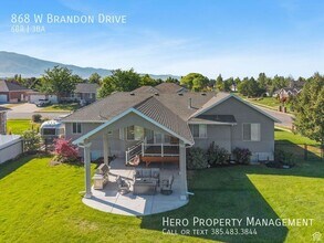 868 Brandon Dr in Kaysville, UT - Building Photo - Building Photo