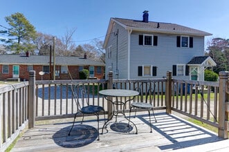 209 S Marble St in West Columbia, SC - Building Photo - Building Photo