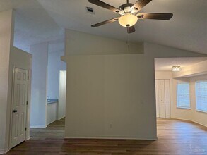 1667 Condor Dr in Gonzalez, FL - Building Photo - Building Photo