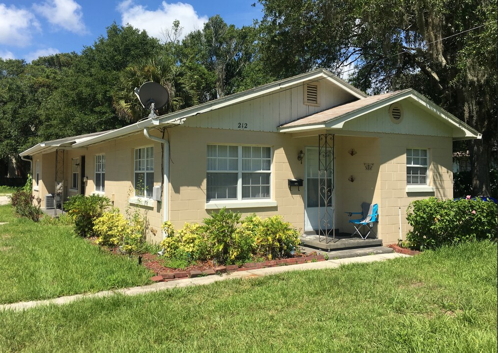 212 E Drury Ave in Kissimmee, FL - Building Photo