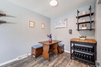 1135 S Oneida St, Unit F in Denver, CO - Building Photo - Building Photo