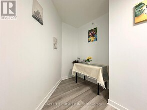 5740 Yonge St in Toronto, ON - Building Photo - Building Photo