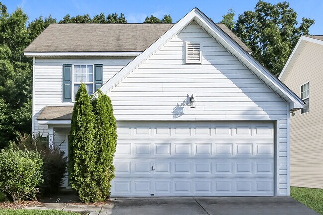 property at 978 Ramsgate Dr SW