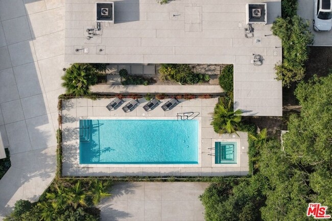 6465 Sycamore Meadows Dr in Malibu, CA - Building Photo - Building Photo