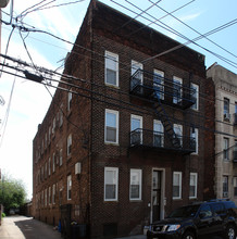 297-299 Oliver St in Newark, NJ - Building Photo - Building Photo