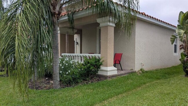 13152 Green Violet Dr in Riverview, FL - Building Photo - Building Photo