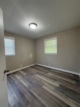 924 Oleander Dr in Gallatin, TN - Building Photo - Building Photo