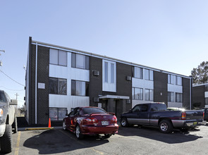 Park Ridge Apartments in Aurora, CO - Foto de edificio - Building Photo