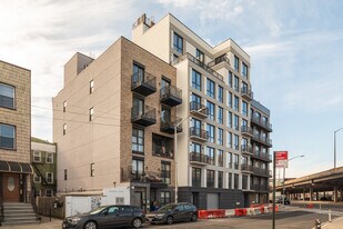 352 Meeker Ave in Brooklyn, NY - Building Photo