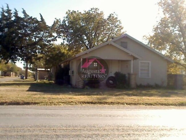 501-501 1/2 Ash St in Merkel, TX - Building Photo - Building Photo