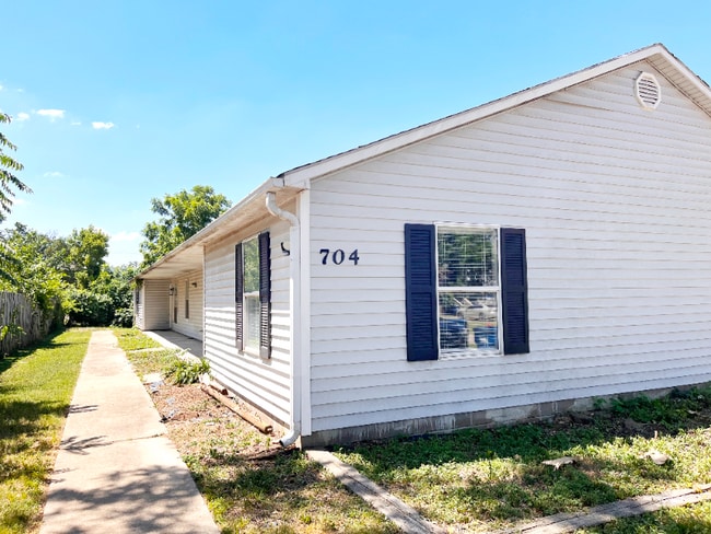 property at 704 SE 4th St
