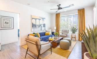 The Isabella in Glendale, AZ - Building Photo