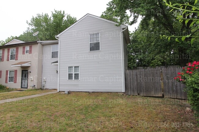 207 Hampshire Rd in Sicklerville, NJ - Building Photo - Building Photo