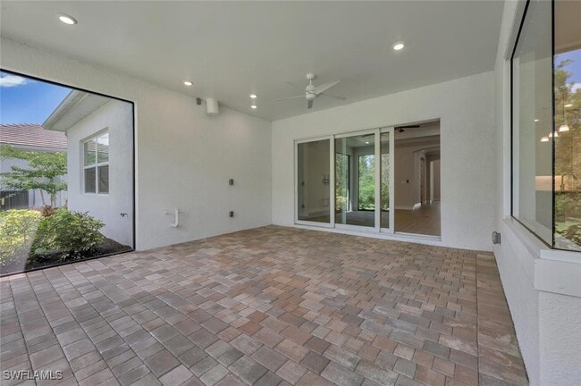 property at 16800 Bay Is Ct