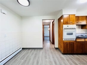 1199 Center Rd in Buffalo, NY - Building Photo - Building Photo