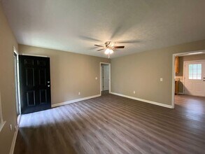 7045 Hickory Dr in Winterville, GA - Building Photo - Building Photo