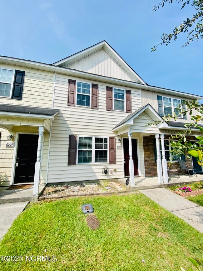 6009 Grandeur Ave in Jacksonville, NC - Building Photo - Building Photo