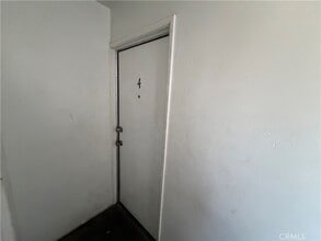 8529 Oleander Ave, Unit 4 in Fontana, CA - Building Photo - Building Photo