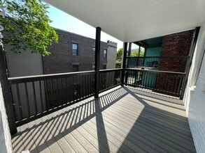 11 Mount Hood Rd, Unit Mount Hood Rd in Boston, MA - Building Photo - Building Photo