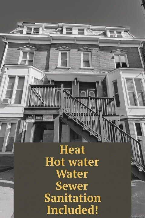 219 Mill St in Poughkeepsie, NY - Building Photo