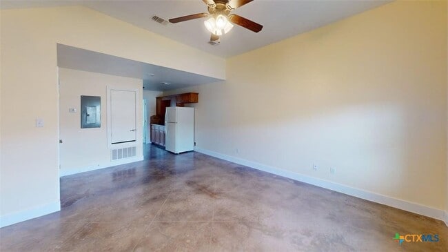 property at 1240 Honor Ln