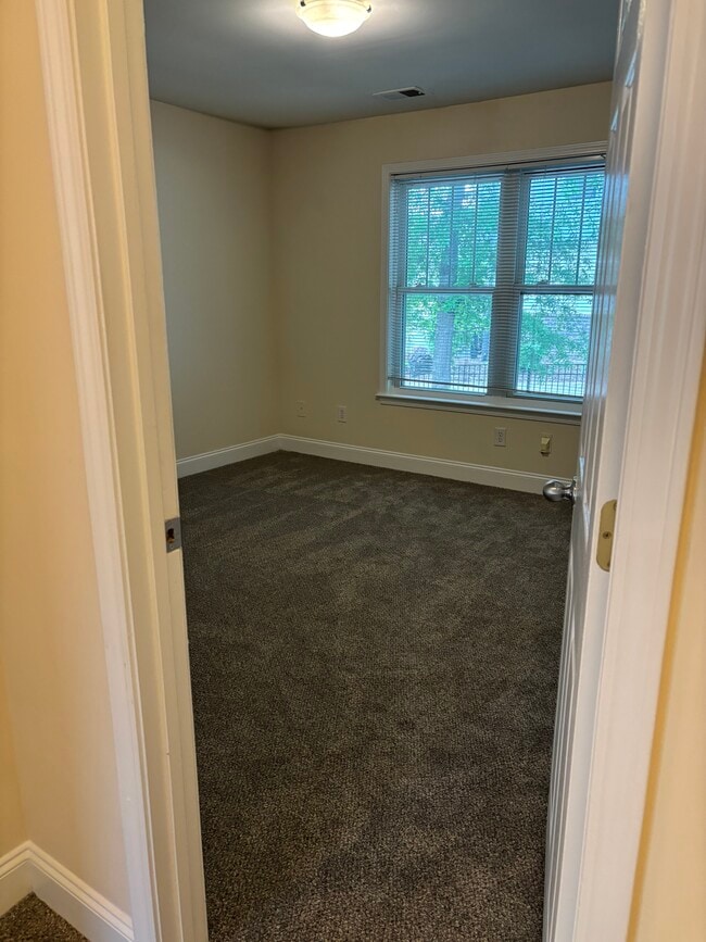 3246 Wesley Ave in Charlotte, NC - Building Photo - Building Photo