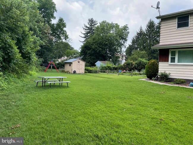 484 Pennsylvania Ave in Chambersburg, PA - Building Photo - Building Photo