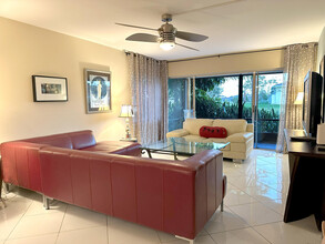 13342 Pineapple Palm Ct in Delray Beach, FL - Building Photo - Building Photo