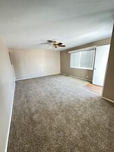 921 Harris St in Marysville, CA - Foto de edificio - Building Photo