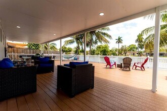 4154 SW 49th St in Fort Lauderdale, FL - Building Photo - Building Photo