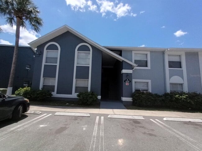 property at 4148 Pershing Pointe Pl