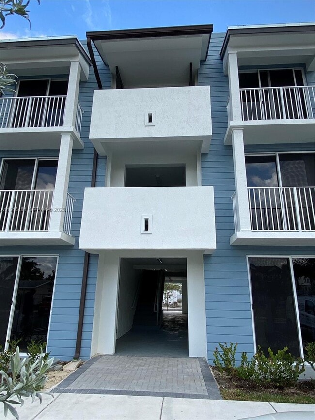 26511 SW 146th Ct in Princeton, FL - Foto de edificio - Building Photo