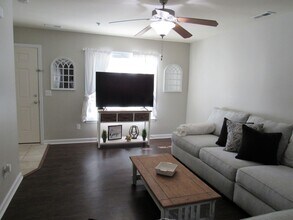 132 Greenford Pl in Jacksonville, NC - Building Photo - Building Photo