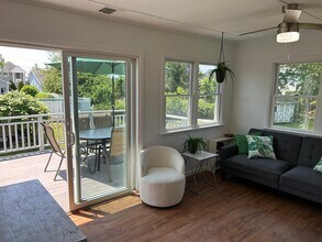 30 Willow St in Riverhead, NY - Building Photo - Building Photo