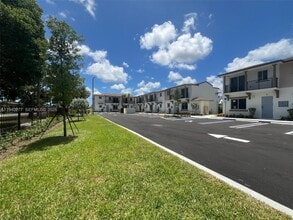 199 Redland Rd in Homestead, FL - Building Photo - Building Photo