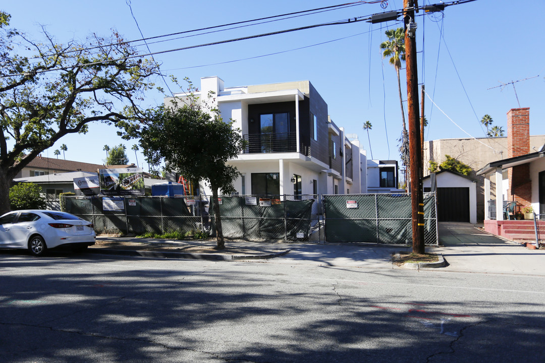 Sierra Bonita Townhomes in Pasadena, CA - Foto de edificio