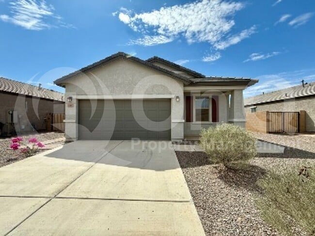 property at 747 W Nova Pl